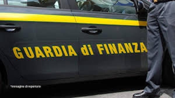 Como: scoperta una residenza per anziani abusiva, arrestata la titolare
